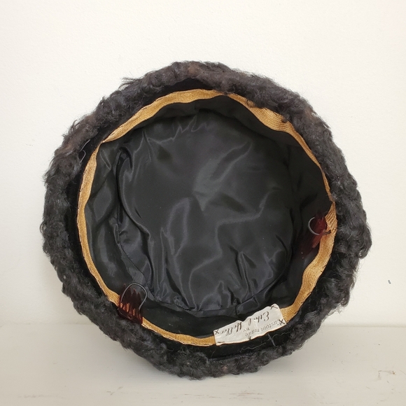 40s 50s Black Persian Lamb & Velvet Cossack Style Pillbox Tilt Hat - Picture 12 of 16
